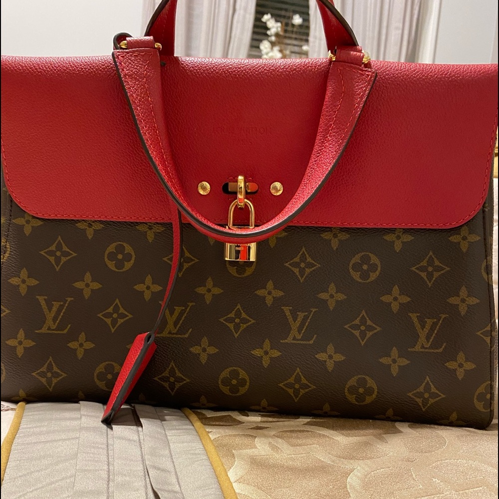 Handbag